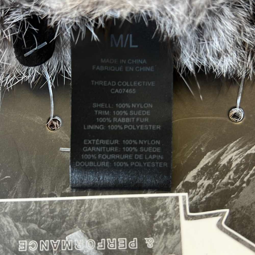 Rabbit Fur Mittens - Picture 6 of 6